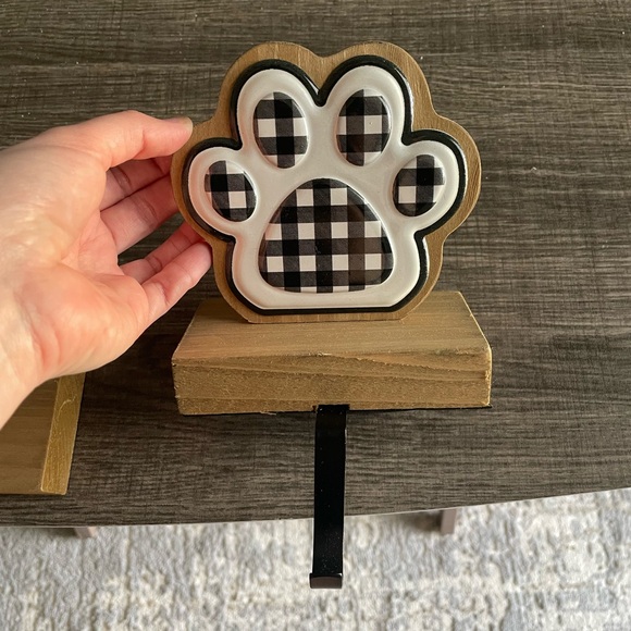 Plaid Paw Stocking Holders - Picture 5 of 5